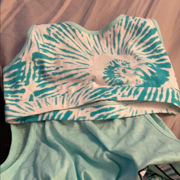 Girls tank - Picture 2 of 2